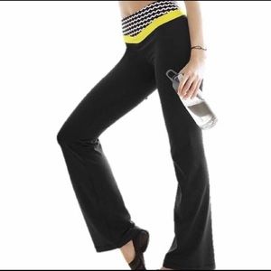 NWT Victoria secret VSX sport legging/pant black